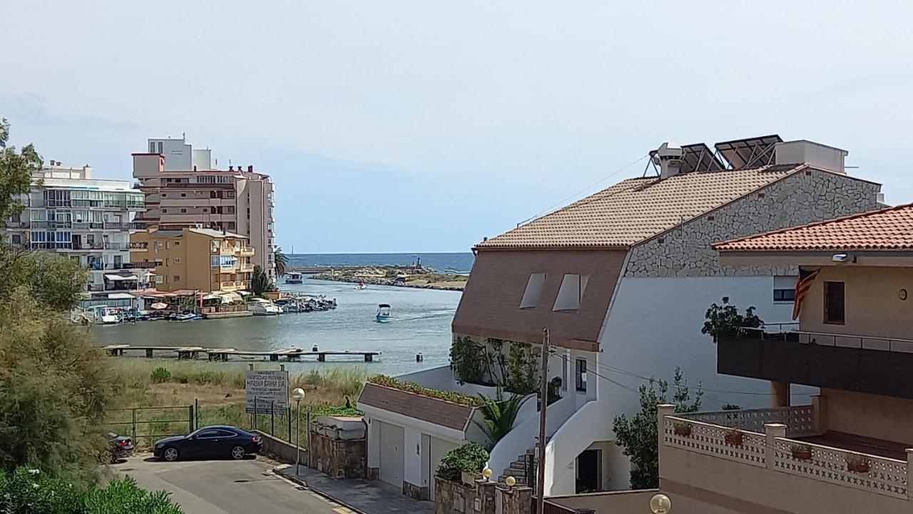 Estudio Roses Con Terraza, Vistas Canal Y Mar Buitenkant foto